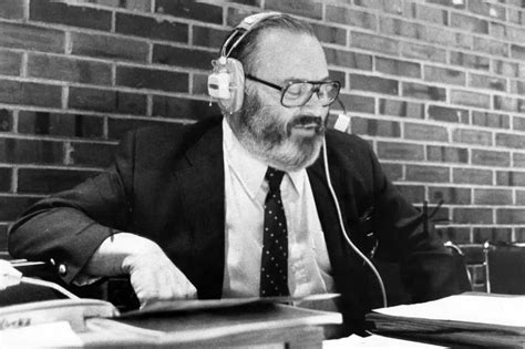 Iconic Flyers broadcaster Gene Hart’s passion was teaching — whether it was hockey or high ...