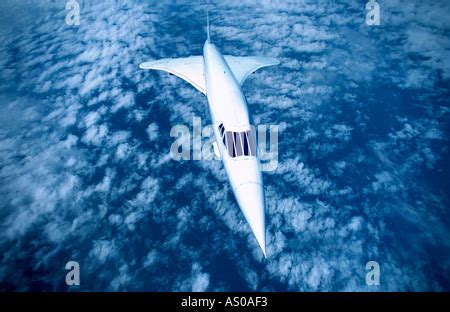 Concorde flying supersonic at high altitude Stock Photo - Alamy