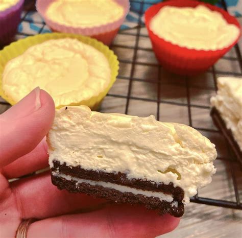 Mini Oreo Cheesecakes