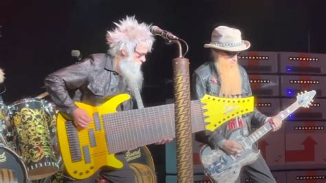 ZZ Top's Elwood Francis Performs with 17-String Bass: Watch