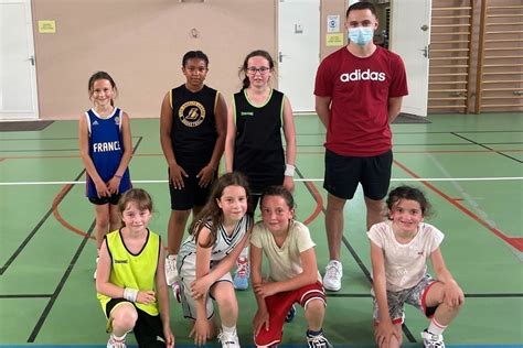 Le Club De Basket De Franqueville Et Mesnil Esnard Pr S De Rouen