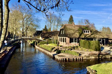 Visit Giethoorn Wonderful And Magical Place To Visit If You Re