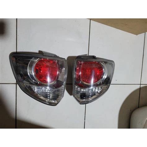 Jual Stoplamp Lampu Belakang Toyota Fortuner Trd Shopee