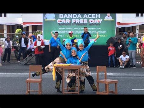 Penampilan Tari Siswi Sd Negeri Lambheu Di Car Free Day Banda Aceh