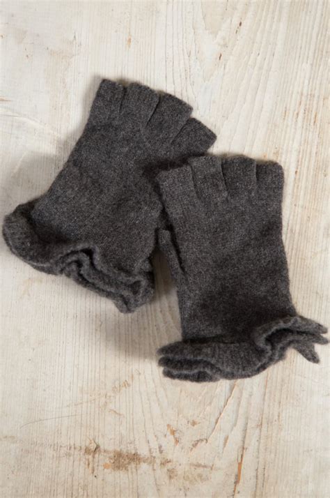 Womens Ruffle Cashmere Fingerless Gloves Overland