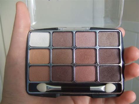 L.A. COLORS 12 Color Eyeshadow Palette - Traditional - Reviews ...