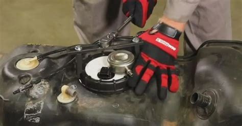 how to fix a fuel leak