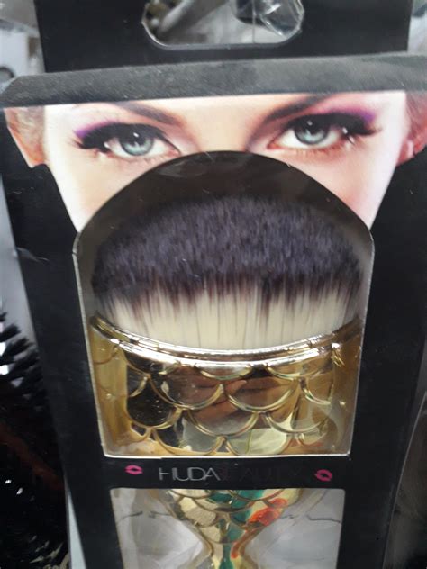 unseen Beauty : r/CrappyDesign