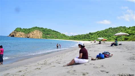 Playa Los Frailes Puerto L Pez Parque Nacional Machalilla