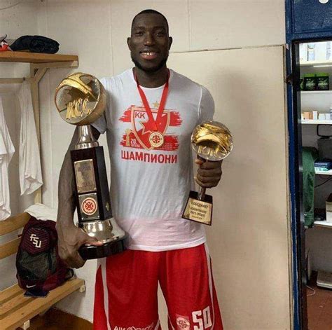 Weeks after recovering from COVID-19, Nigerian basketball player dies ...