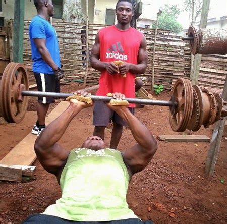 Celebrities and bodybuilding photos: 24 year old bodybuilder from Ghana