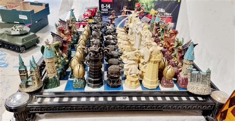 Degostini Harry Potter Wizards Chess Set And Board Complete With