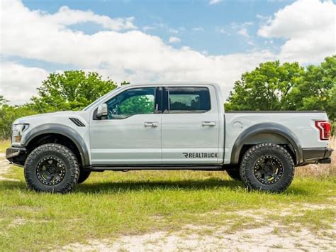 Full Guide To Leveling Kits W Before And After Images Realtruck