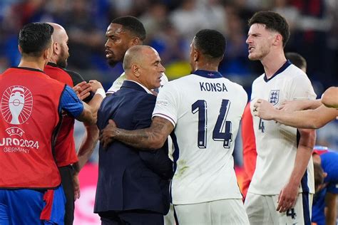 Slovakia Boss Francesco Calzona Explains Declan Rice Row After Angry