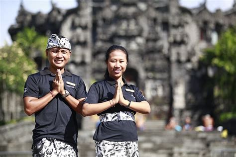 Privater Ankunftstransfer Vom Flughafen Bali Zum Hotel Auf Bali Zur