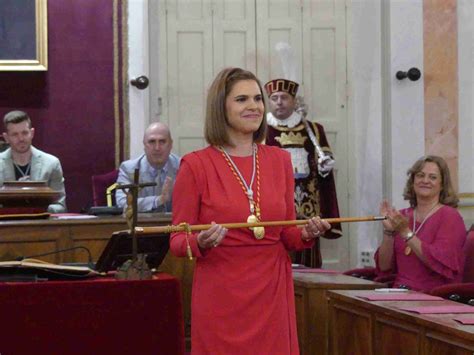 Judith Piquet Se Convierte En La Primera Alcaldesa De La Historia De