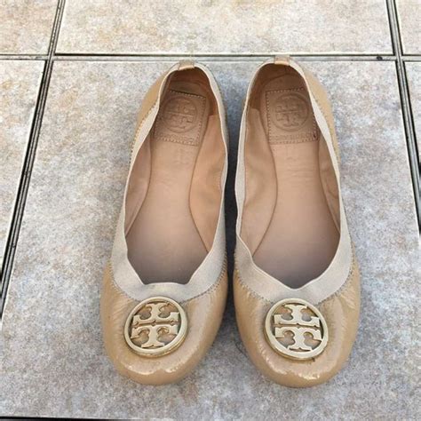 Tory Burch Caroline Nude Patent Elastic Gem