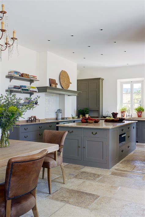 Light Grey Country Kitchen Things In The Kitchen