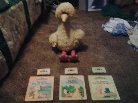 Vintage 1986 Ideal Sesame Street Big Bird Story Magic Works 3 Tapes And Books 1999806421