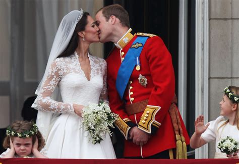 History of the Royal Balcony - Who Makes a Balcony Appearance at Buckingham Palace