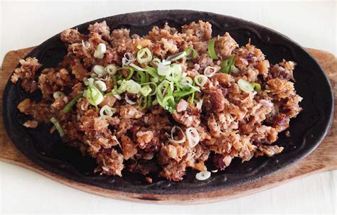 Sisig In Mila's Tokwa't Baboy | TasteAtlas | Recommended authentic ...