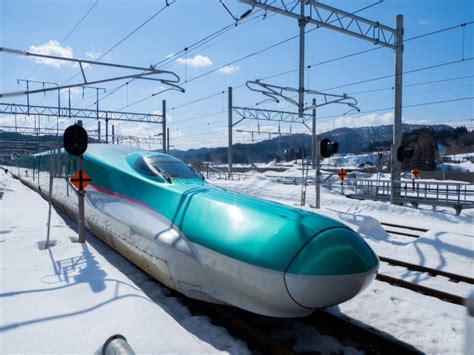 Jr東日本 E5系新幹線電車 はやぶさ 奥津軽いまべつ駅 鉄道フォト・写真 By Hugo（ふご）さん レイルラボ Raillab