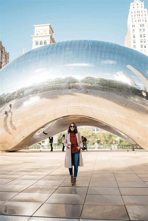 25+ Chicago Outfit Ideas + Inspo On What To Pack & Wear In Chicago