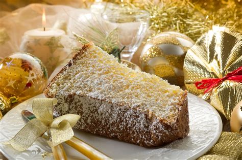 La Ricetta Della Sbriciolata Di Pandoro Per Utilizzare Gli Avanzi