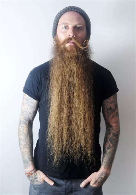 Meet The Man With Britain S Longest Beard Whose Whiskers Measure An