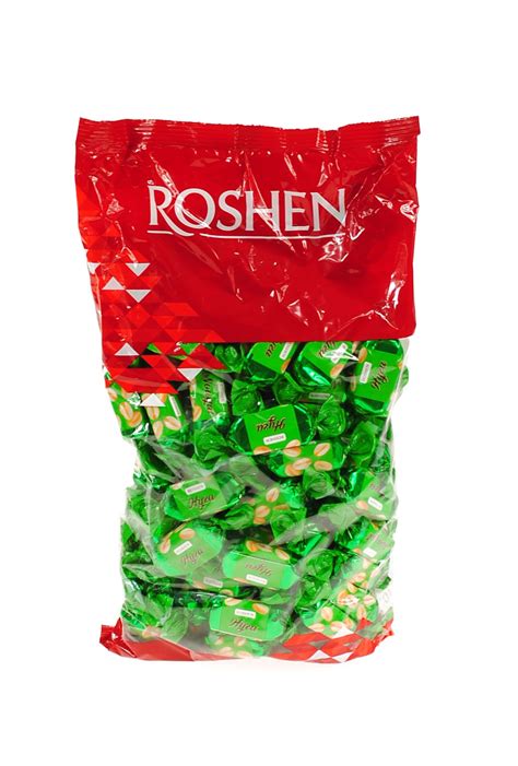 Roshen Nougat Cukierki W Polewie Kakaowej 1kg 90szt