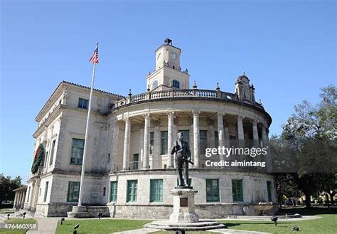 Coral Gables City Hall Photos and Premium High Res Pictures - Getty Images