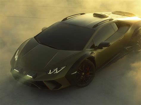 Uêba Lamborghini Huracan Sterrato 2023 superesportivo off road é