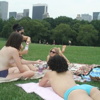 Nude New York Gals In The Park Phun Org Forum