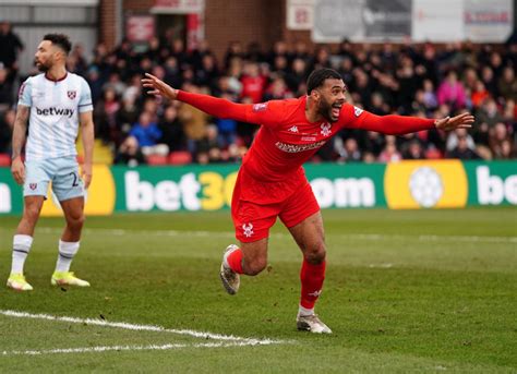 What league are Kidderminster Harriers in? | FourFourTwo