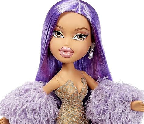 BRATZ X KYLIE JENNER FASHION DOLL 24 Inch