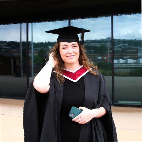 Hannah Perry Graduate Trainee Materials Engineer Stfc Linkedin