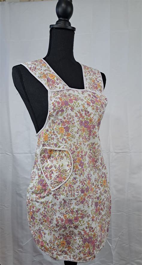 Vintage Apron 1960s Farmhouse Style Etsy Canada In 2024 Aprons