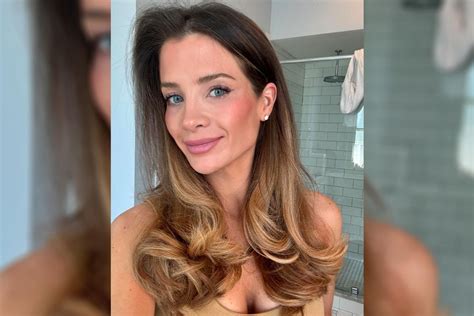 Naomie Olindo Shows Off Her Gorgeous Hair Change The Daily Dish