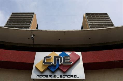 Jóvenes Opositores Exigieron Al Ente Electoral Venezolano La Apertura Del Registro De Votantes