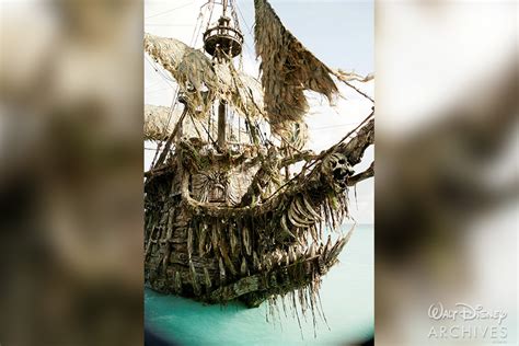 Pirates Of The Caribbean Flying Dutchman Models D23