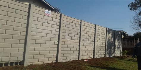 Block Brick Precast Concrete Wall - Exclusive Walls