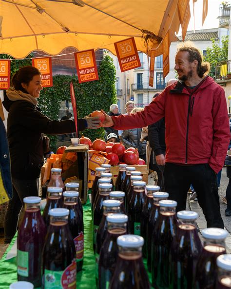 La Foire De La Pomme Et De L Oignon Doux Des C Vennes Site De