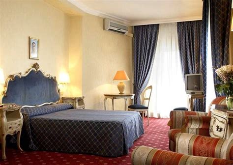 Eliseo Hotel Rooms Rome Official Webside