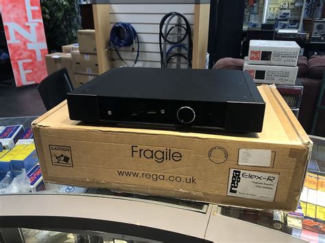 Rega Elex R Integrated Amplifier Reverb