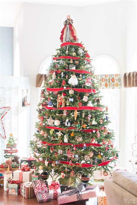 How To Decorate A Real Christmas Tree Christmas Decorations For The