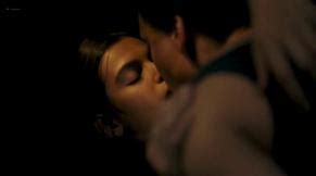 LA VIE DEVANT ELLES NUDE SCENES AZNude