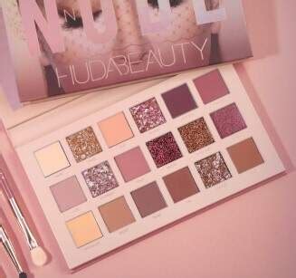 Paleta Huda Beauty The New Nude Palette Dani Cassiano Make Up