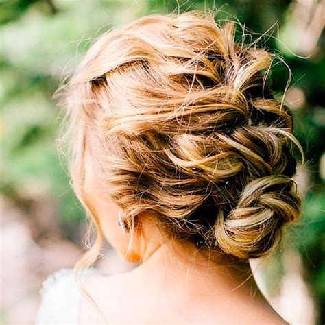 Comment Faire Un Chignon De Soirée Elle