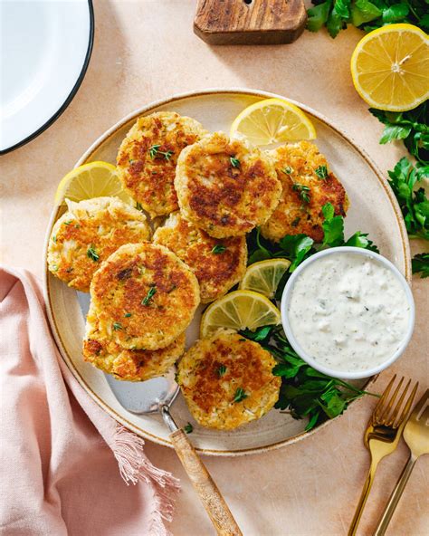 Crab Cakes – A Couple Cooks