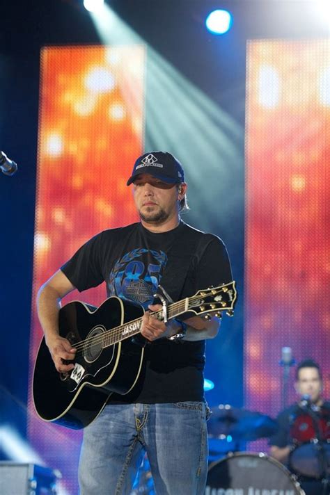 The Crowd At CMA Fest Goes Crazy For Jason Aldean As He Rocks The Stage